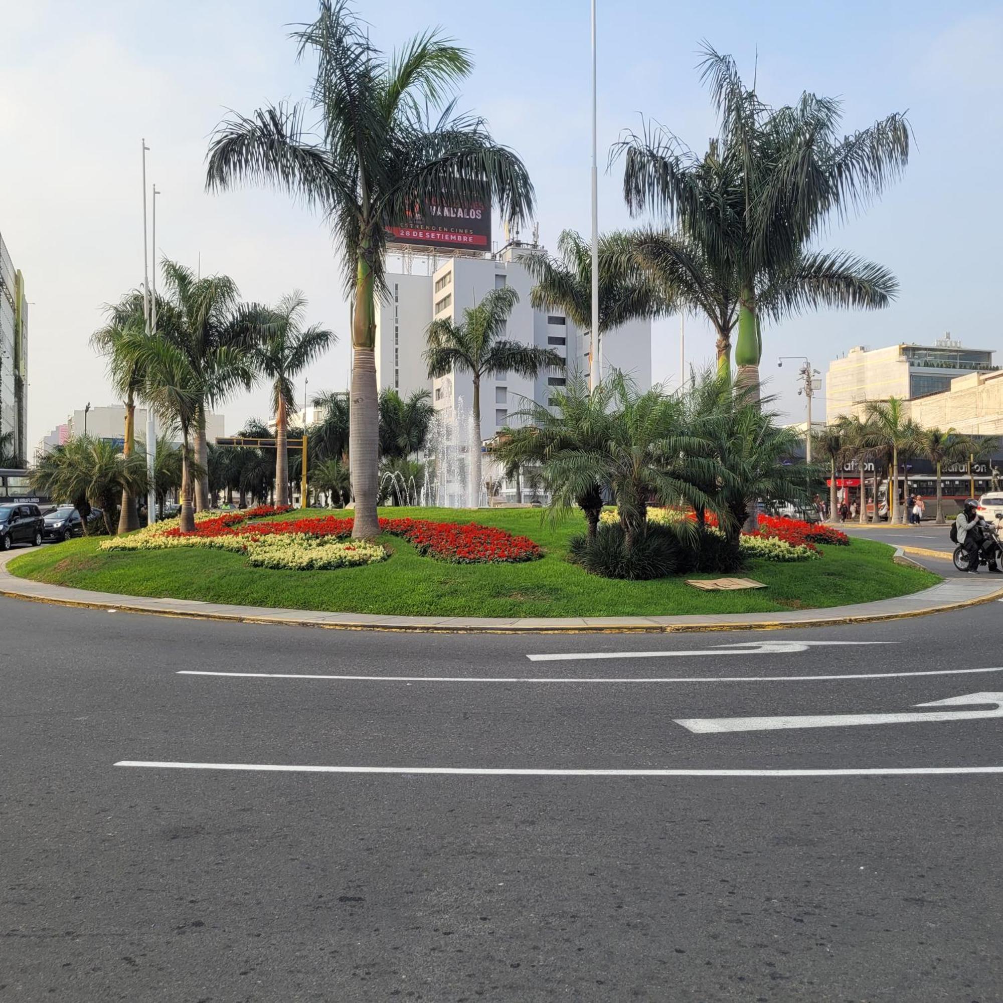 The 1 At The Booming Center Of Miraflores, - Peru *